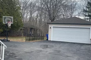 63-65 Vaillancourt, Taunton, MA 02780 - Photo 30