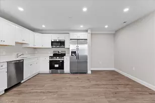 202 Central St, Avon, MA 02332 - Photo 6