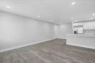 204 Central St, Avon, MA 02332 - Photo 10