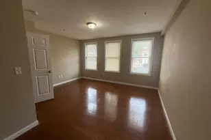 51 Chelsea St, Boston, MA 02128 - Photo 4