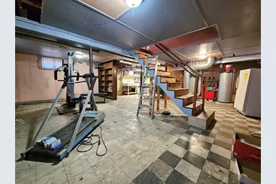 70 Sprague St, Revere, MA 02151 - Photo 26