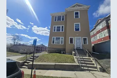 3 North Woodford St #2, Worcester, MA 01604 - Photo 2