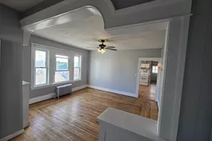 3 N Woodford St, Worcester, MA 01604 - Photo 12