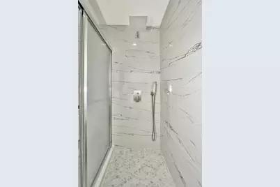 30 Hiawatha Rd, Boston, MA 02126 - Photo 28