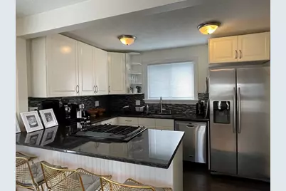 18 Gould St. #2, Wakefield, MA 01880 - Photo 6