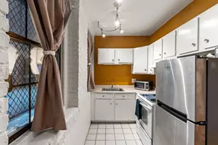 19 Fayette St, Boston, MA 02116 - Photo 8