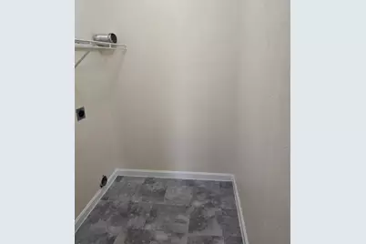 26 Loring St #3, Worcester, MA 01606 - Photo 4