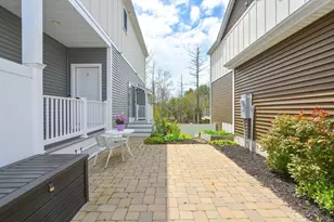 18 Cleary Cir, Norfolk, MA 02056 - Photo 2