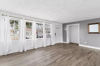 529 Howard St, Brockton, MA 02302 - Photo 6