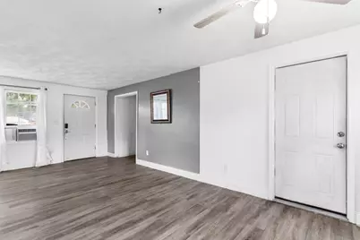 529 Howard St, Brockton, MA 02302 - Photo 4