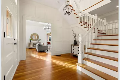 23 Ward St, Woburn, MA 01801 - Photo 4