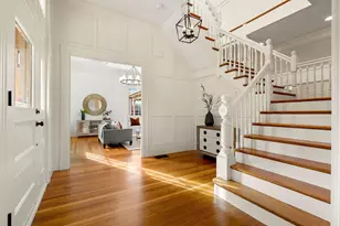 23 Ward St, Woburn, MA 01801 - Photo 4