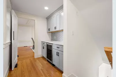 23 Ward St, Woburn, MA 01801 - Photo 18