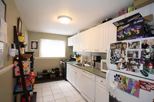 91 Chestnut St, Brookline, MA 02445 - Photo 4