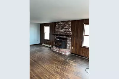 64 Loiselle Ave, Fitchburg, MA 01420 - Photo 4