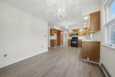 99 Garfield Ave #A, Woburn, MA 01801 - Photo 4