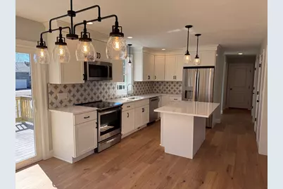 3 Jennifer Circle, Bridgewater, MA 02324 - Photo 2