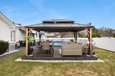 941 Bartlett St, New Bedford, MA 02745 - Photo 30