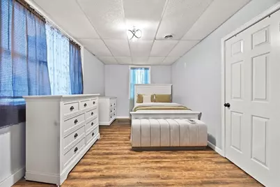 1576 N Main St, Fall River, MA 02720 - Photo 16