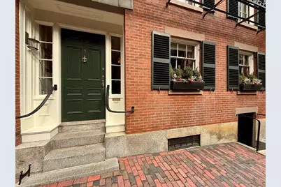 9 West Cedar St, Boston, MA 02108 - Photo 1