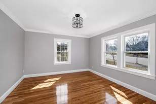 8 Mt Auburn St, Lawrence, MA 01843 - Photo 10