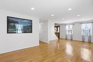 7 Atlas St, Worcester, MA 01604 - Photo 8