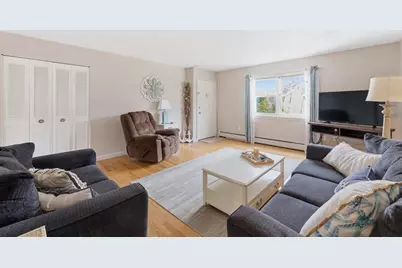 80 Colonial Cir #B, Chicopee, MA 01020 - Photo 10