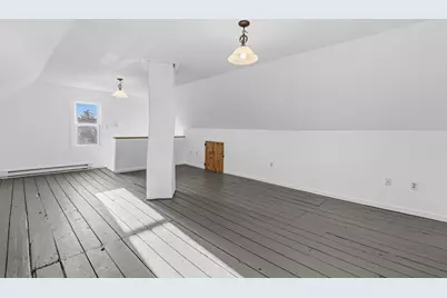 10 Charles St, West Bridgewater, MA 02379 - Photo 28