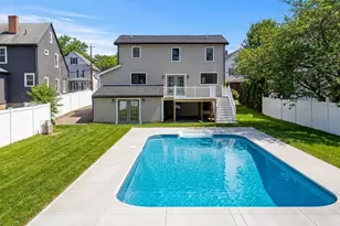 193 Park St, Stoneham, MA 02180 - Photo 2