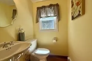 51 Wildwood Ln, Waltham, MA 02451 - Photo 12