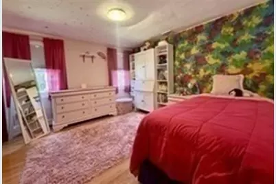 51 Wildwood Ln, Waltham, MA 02451 - Photo 18