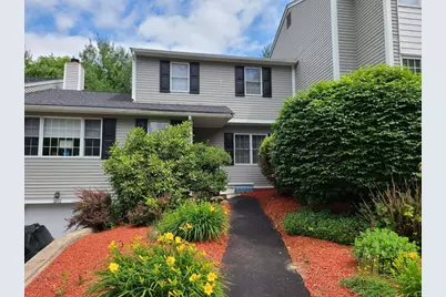 202 Torrey Ln Ext #202, Holden, MA 01520 - Photo 1