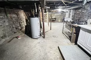 254 Broadway, Lynn, MA 01904 - Photo 18