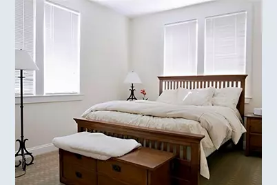 53 Winslow Road, Brookline, MA 02446 - Photo 8