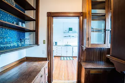 18 Whittier #2R, Cambridge, MA 02140 - Photo 8