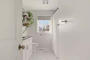 341 Courtney St, Fall River, MA 02720 - Photo 22