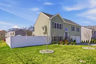 341 Courtney St, Fall River, MA 02720 - Photo 38