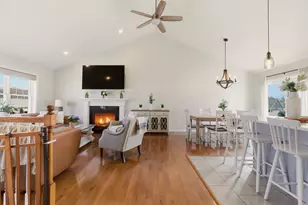 341 Courtney St, Fall River, MA 02720 - Photo 4