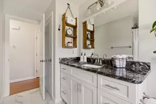 341 Courtney St, Fall River, MA 02720 - Photo 20