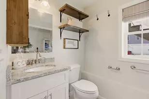 341 Courtney St, Fall River, MA 02720 - Photo 30