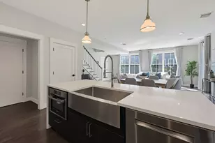 7 Greenley Pl, Boston, MA 02130 - Photo 12