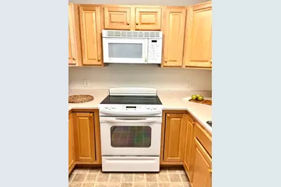 34 Meeting House Lane #114, Stow, MA 01775 - Photo 6