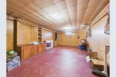 374 Harwich St, New Bedford, MA 02745 - Photo 32