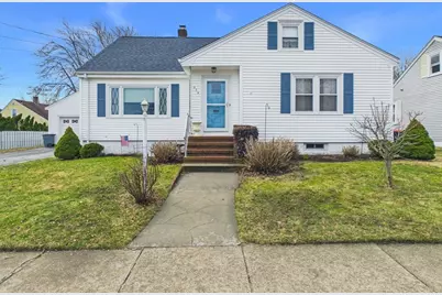 374 Harwich St, New Bedford, MA 02745 - Photo 2