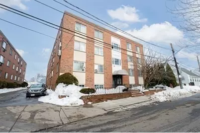 15 Staples Ave #45, Everett, MA 02149 - Photo 2