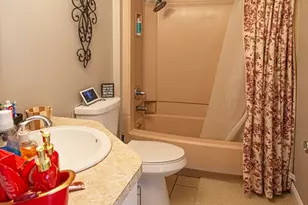 1022-1024 Hampden St, Holyoke, MA 01040 - Photo 12