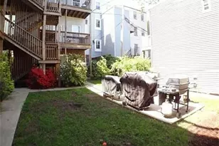 346 W 3rd St, Boston, MA 02127 - Photo 20