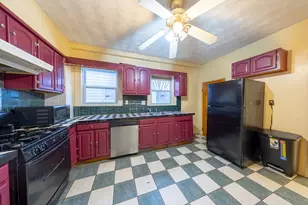 31 Seattle St, Boston, MA 02134 - Photo 12