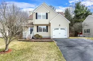 18 Palomino Dr, Franklin, MA 02038 - Photo 2