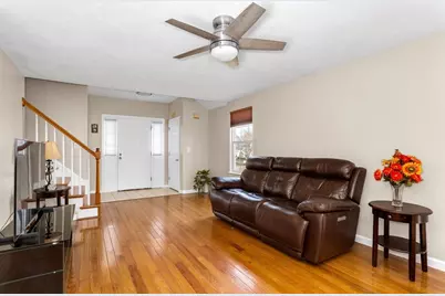 18 Palomino Dr, Franklin, MA 02038 - Photo 8